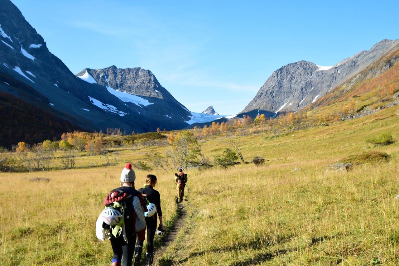 Отель Xlyngen Nord-Lenangen Экстерьер фото